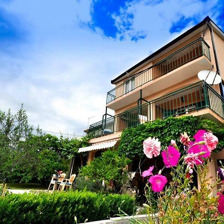 Apartments Franic Плоче Екстер'єр фото