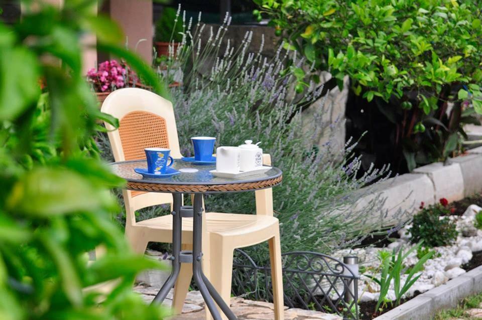 Apartments Franic Плоче Екстер'єр фото